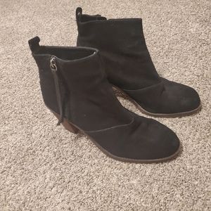 Dolce Vita black suede  heeled booties size 9